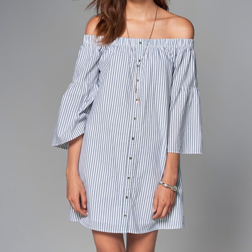 Abercrombie - Off-the-Shoulder Dress